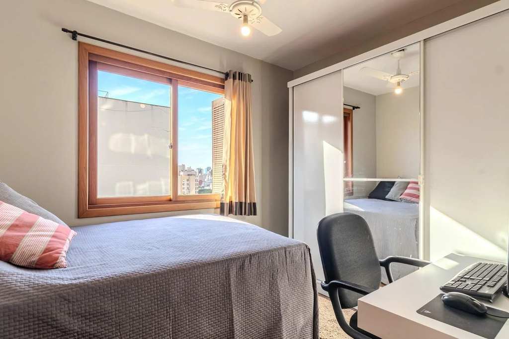 Apartamento para venda no bairro Auxiliadora em Porto Alegre