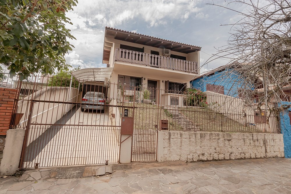 Casa para venda no bairro Jardim Itu Sabará em Porto Alegre