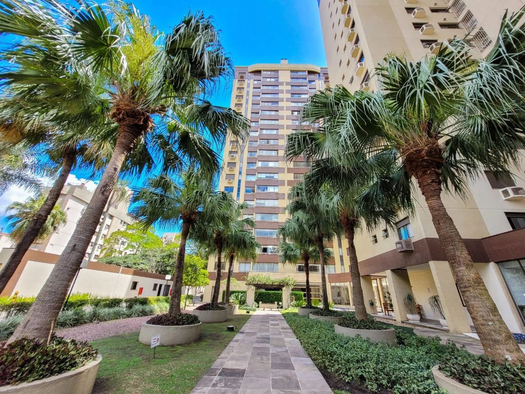 Apartamento para venda no bairro Menino Deus em Porto Alegre