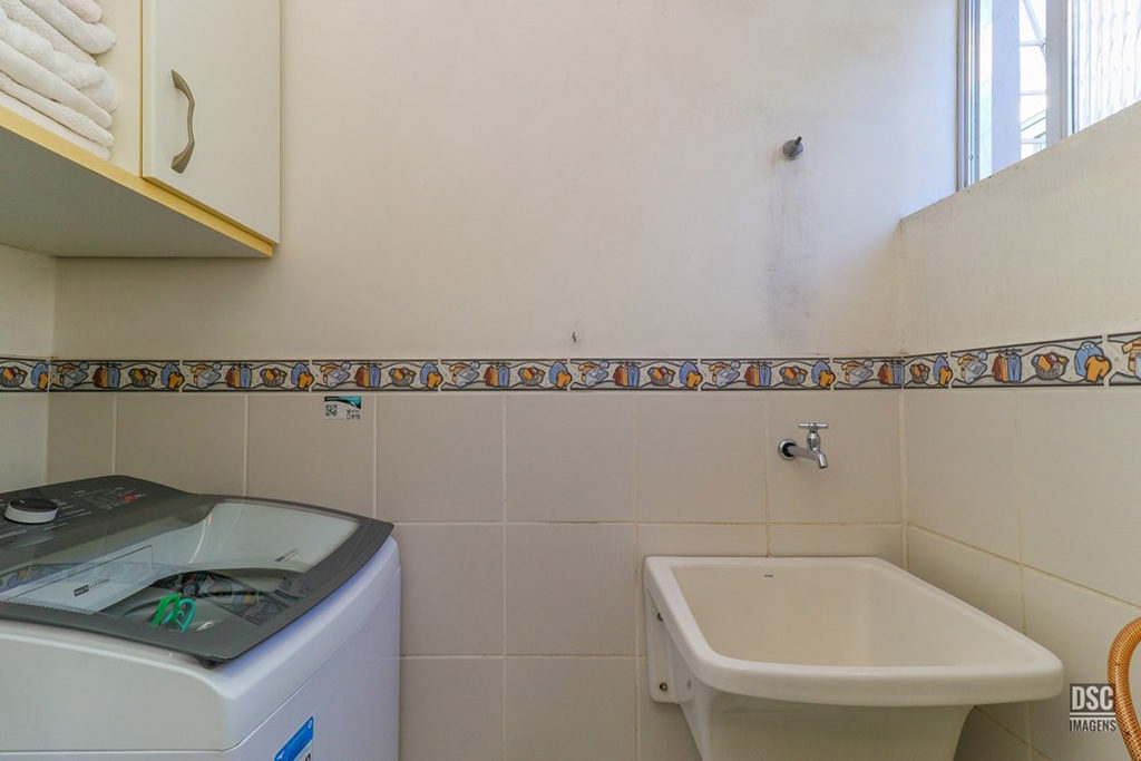 Apartamento para venda no bairro Jardim Itu Sabará em Porto Alegre