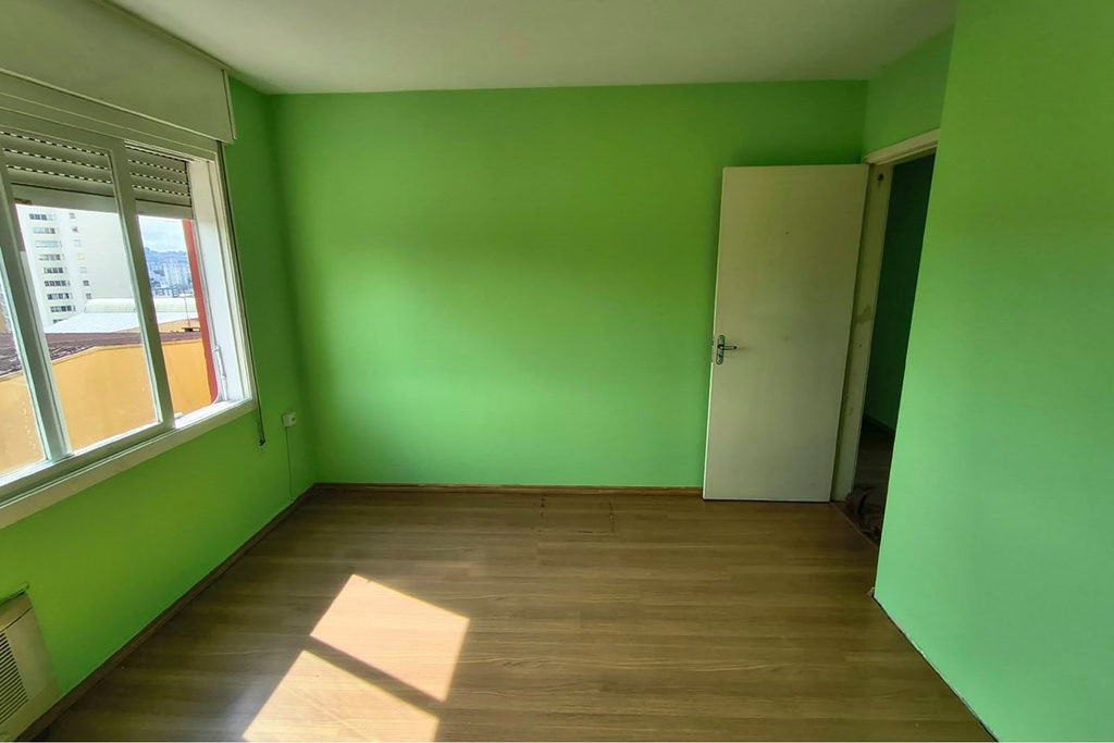 Apartamento para venda no bairro Santo Antônio em Porto Alegre