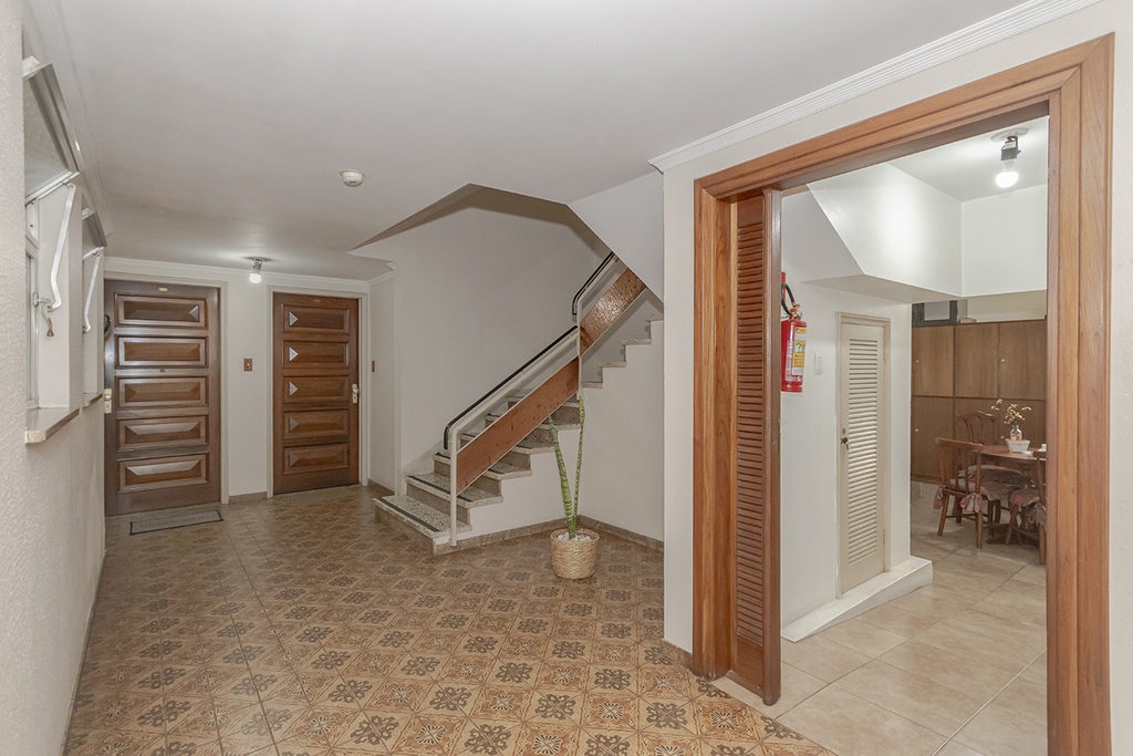 Apartamento para venda no bairro Menino Deus em Porto Alegre