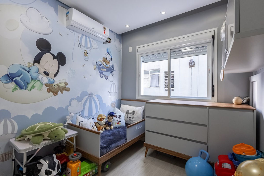 Apartamento para venda no bairro Passo da Areia em Porto Alegre