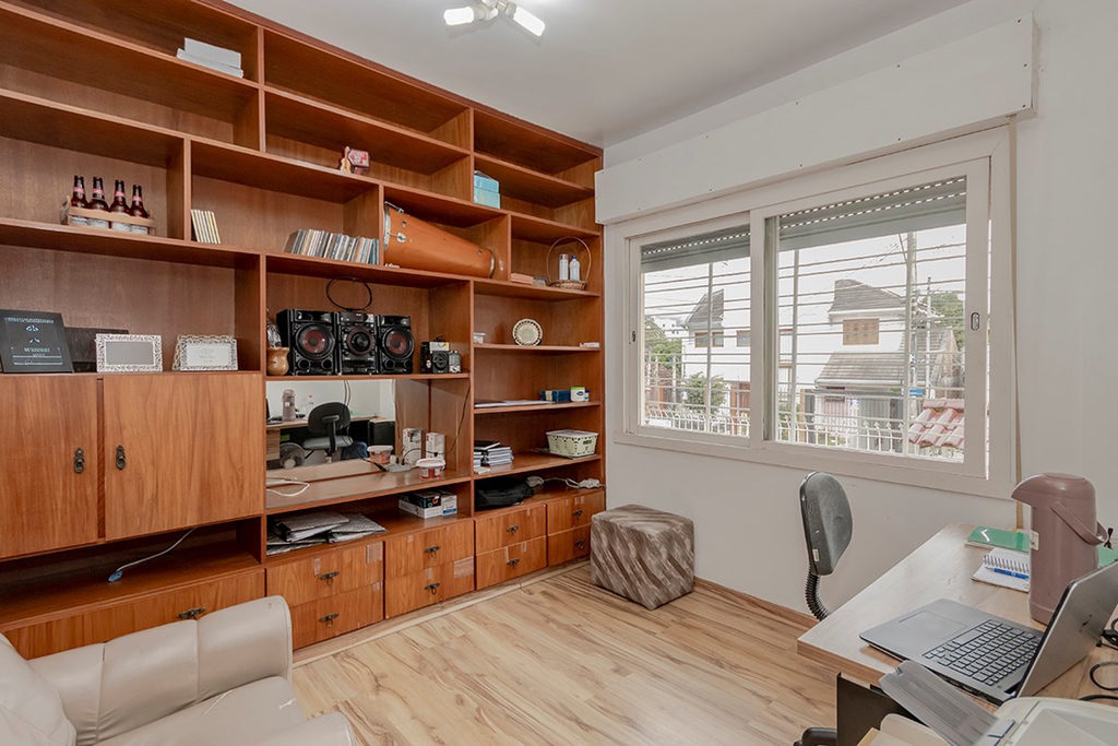 Casa para venda no bairro Teresópolis em Porto Alegre