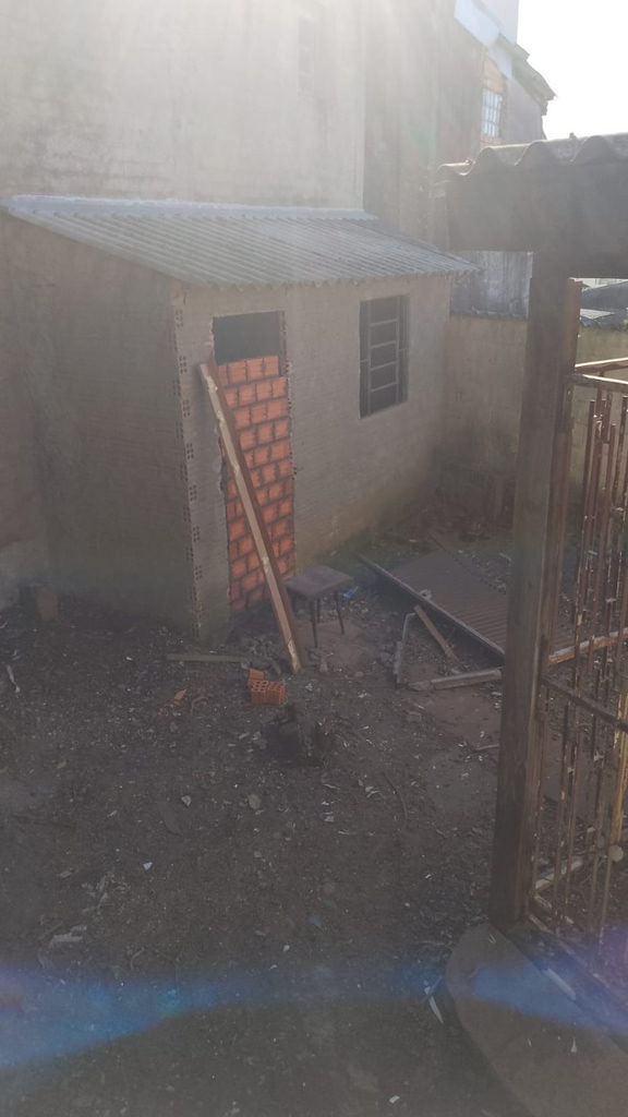 Casa para venda no bairro Santo Antônio em Porto Alegre
