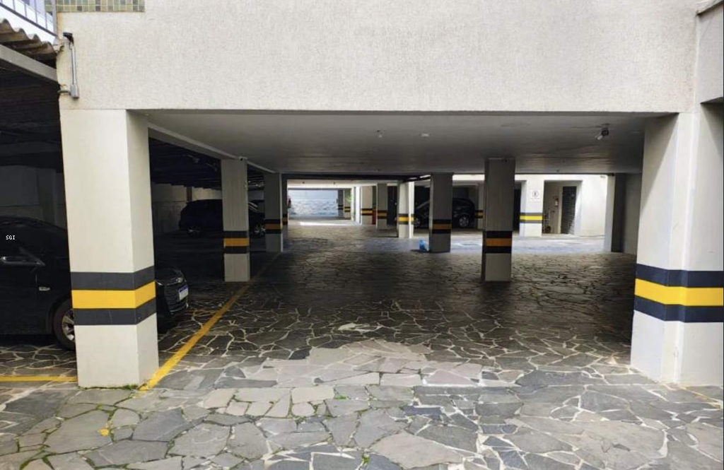 Apartamento para venda no bairro Petrópolis em Porto Alegre