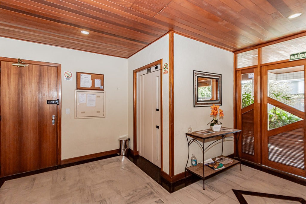 Apartamento para venda no bairro Jardim Lindóia em Porto Alegre