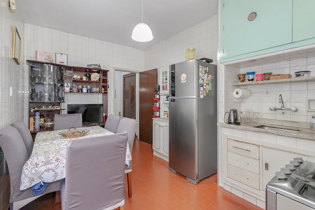 Apartamento para venda no bairro Rio Branco em Porto Alegre