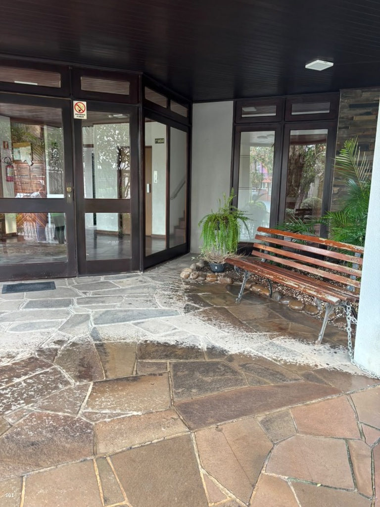 Apartamento para venda no bairro Jardim Lindóia em Porto Alegre