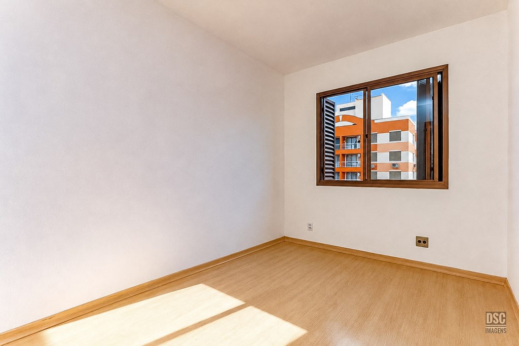 Apartamento para venda no bairro Cristo Redentor em Porto Alegre