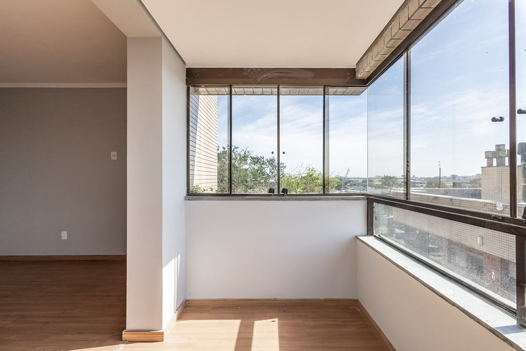 Cobertura Duplex para venda no bairro Jardim Lindóia em Porto Alegre