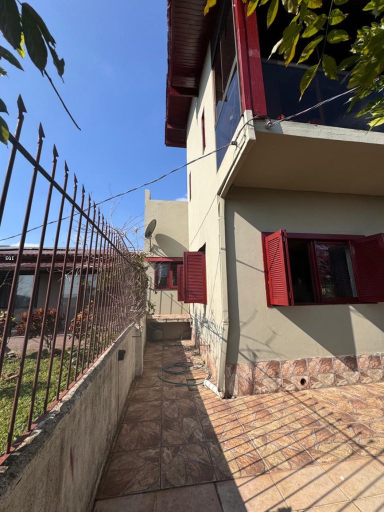 Casa para venda no bairro Jardim Leopoldina em Porto Alegre