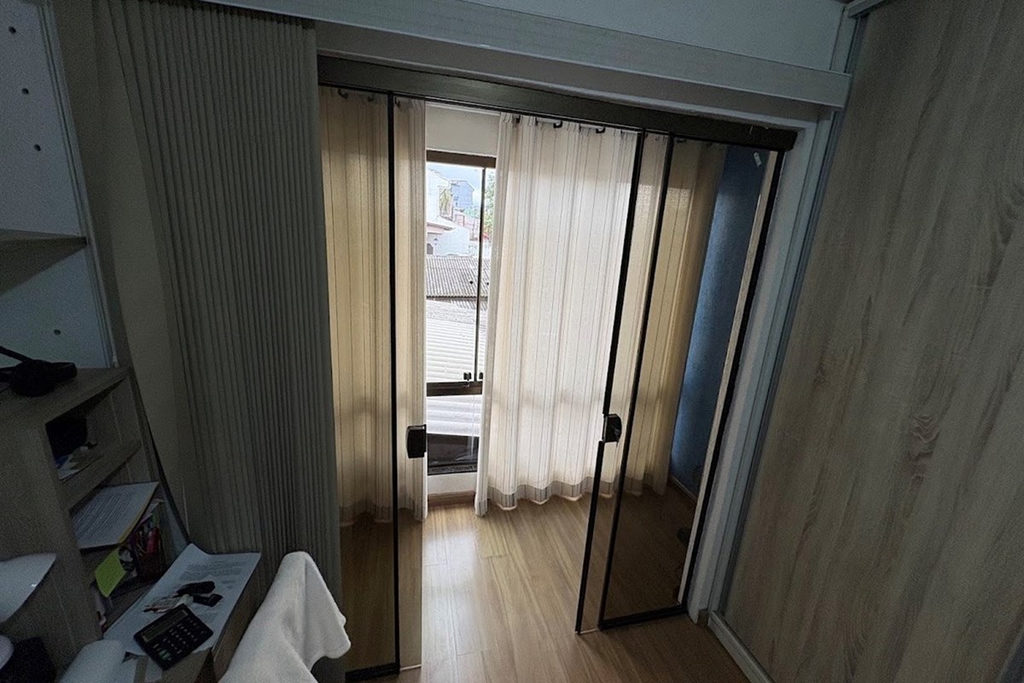 Casa para venda no bairro Santa Rosa de Lima em Porto Alegre