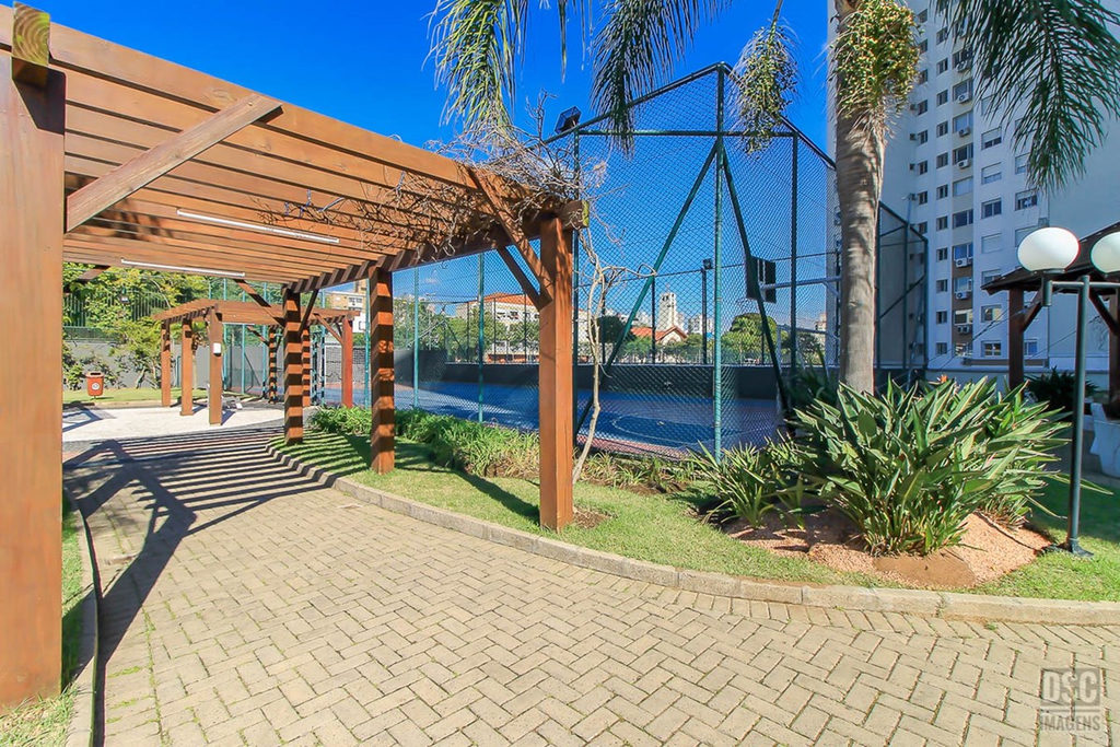 Apartamento para venda no bairro Vila Ipiranga em Porto Alegre