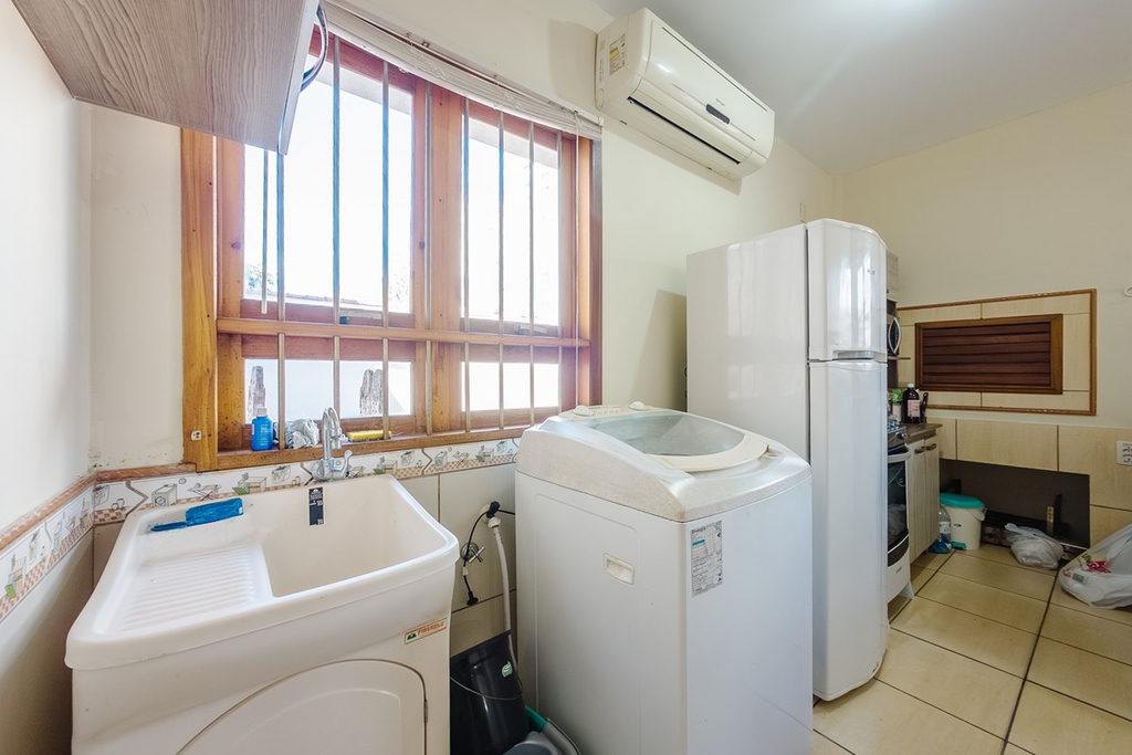 Casa para venda no bairro Centro em Canoas