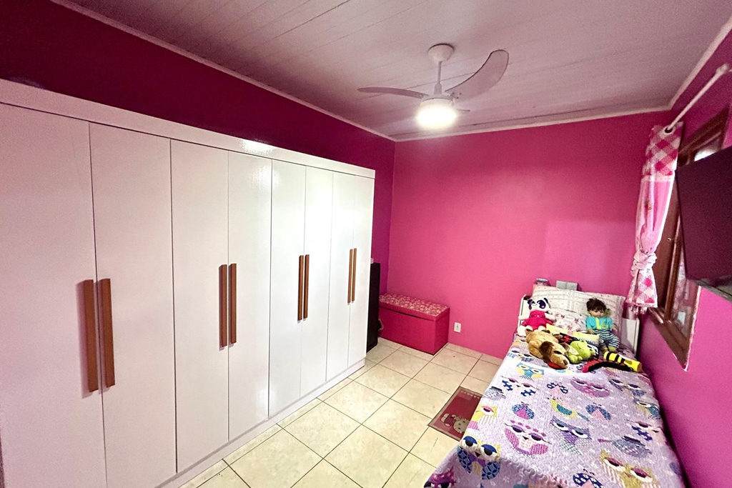 Casa para venda no bairro Jardim Betânia em Cachoeirinha