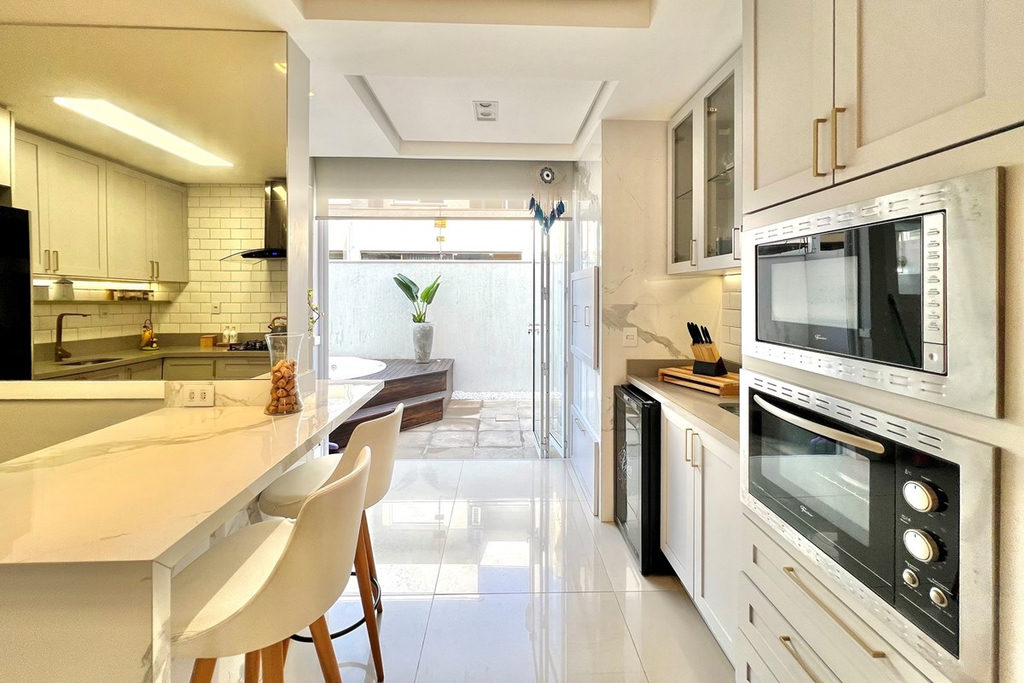 Casa para venda no bairro Igara em Canoas
