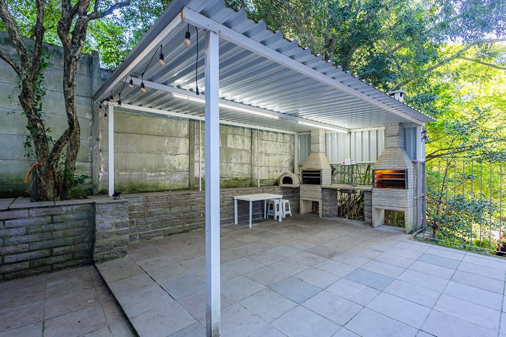Apartamento para venda no bairro Jardim Itu Sabará em Porto Alegre