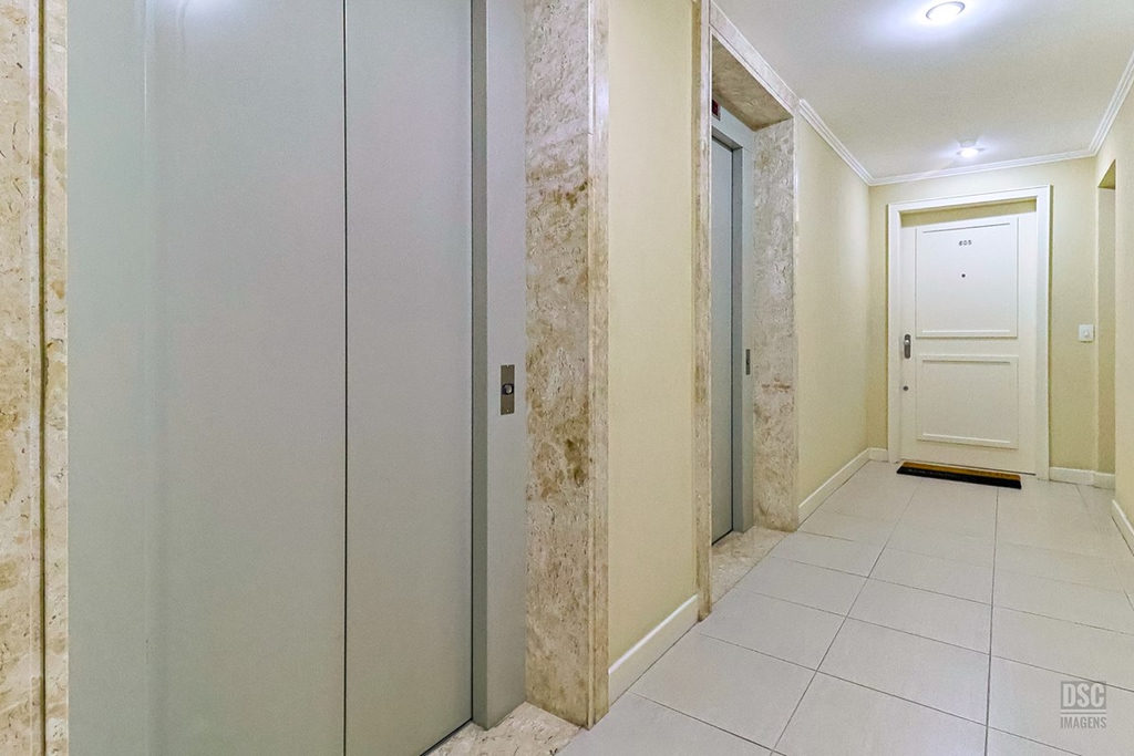 Apartamento para venda no bairro Rio Branco em Porto Alegre