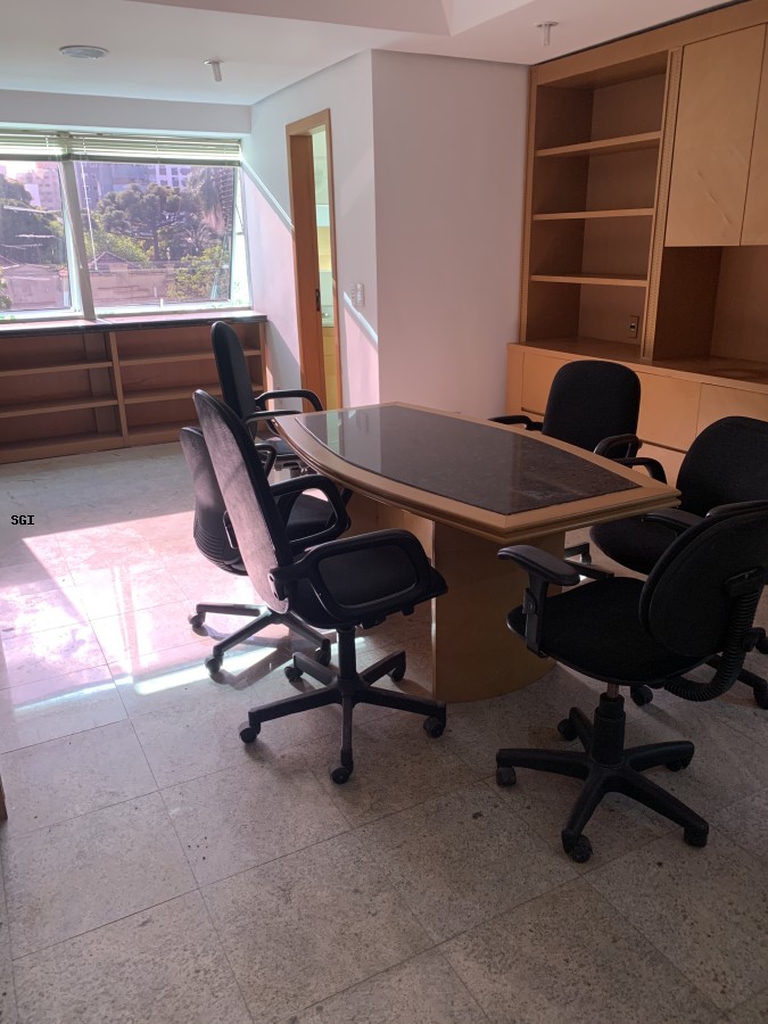 Sala para venda no bairro Moinhos de Vento em Porto Alegre