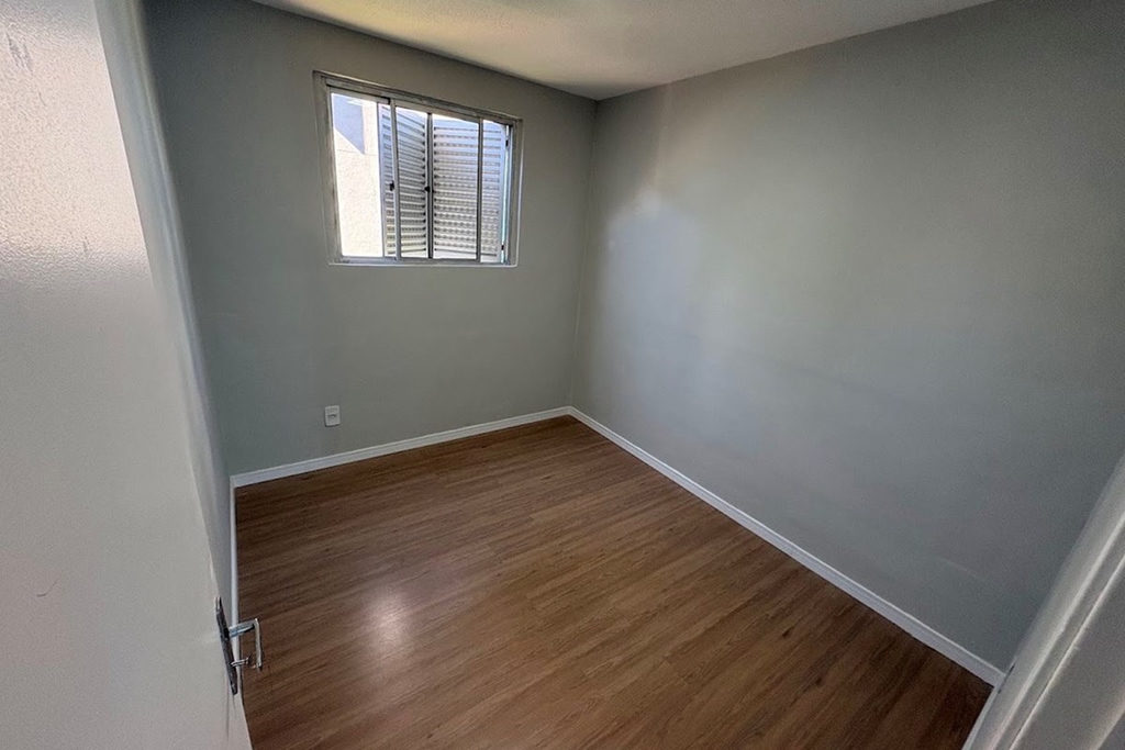 Apartamento para venda no bairro Rubem Berta em Porto Alegre