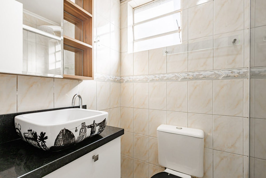 Apartamento para venda no bairro Passo da Areia em Porto Alegre