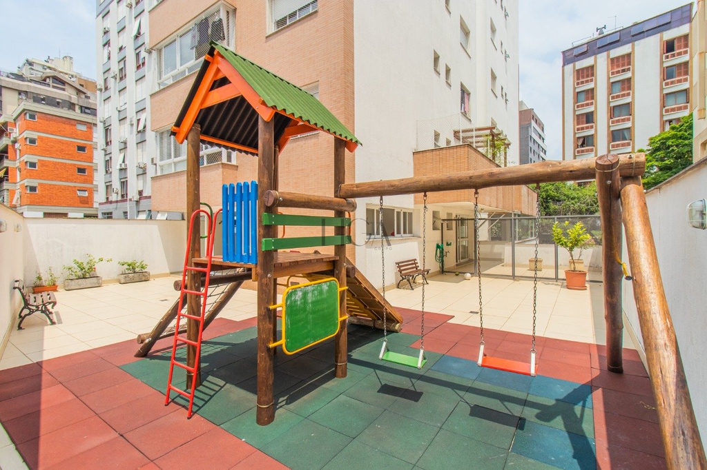 Apartamento para venda no bairro Rio Branco em Porto Alegre