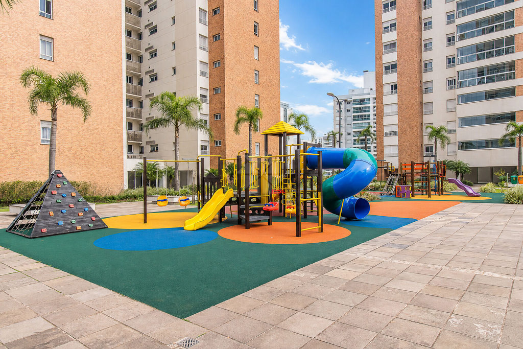 Apartamento para venda no bairro Central Parque em Porto Alegre
