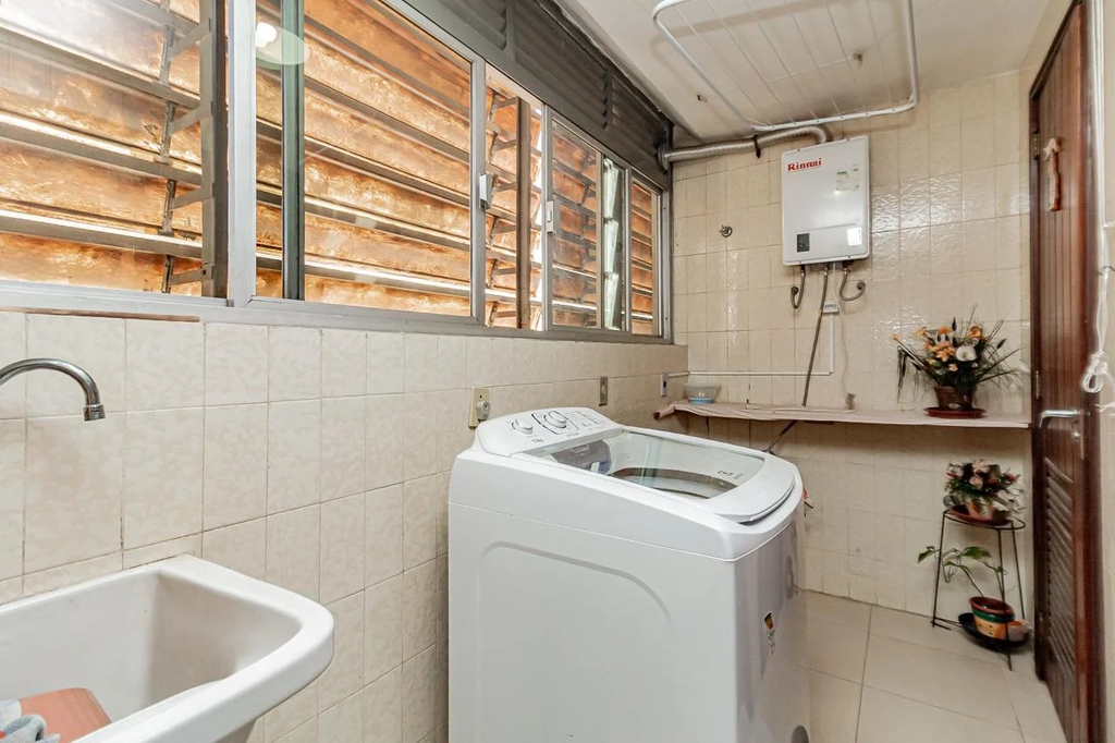 Apartamento para venda no bairro Rio Branco em Porto Alegre