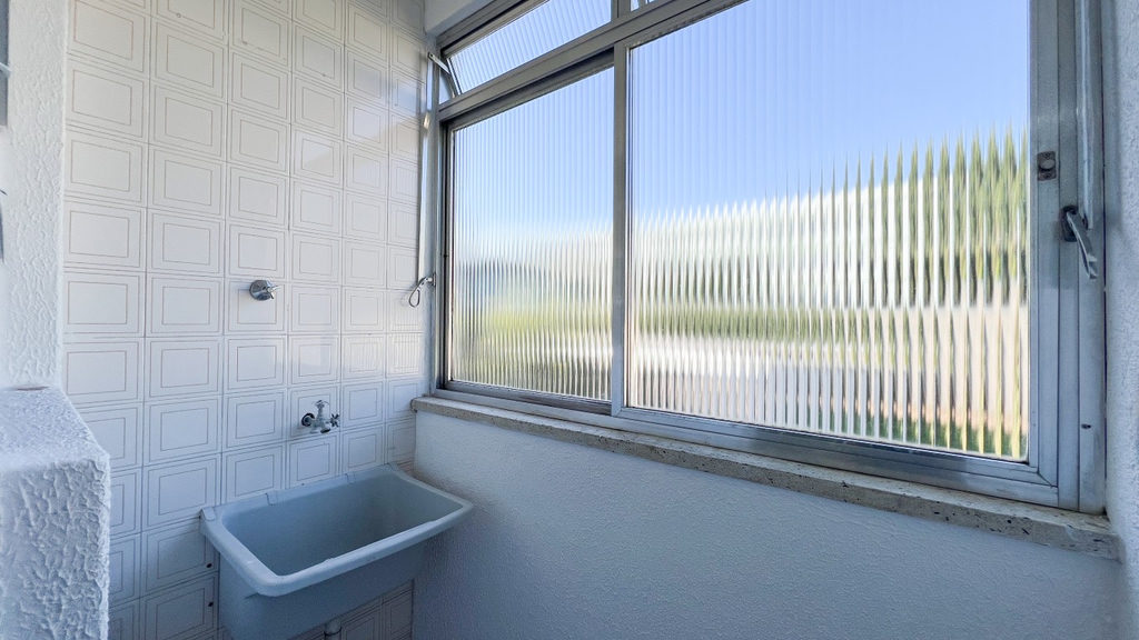 Apartamento para venda no bairro Camaquã em Porto Alegre