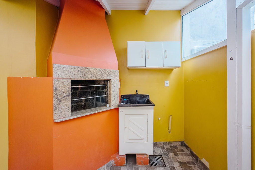 Casa em Condomínio para venda no bairro Rio Branco em Canoas