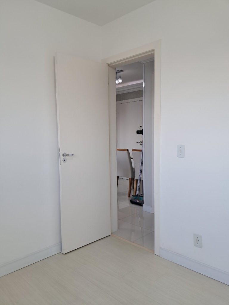 Apartamento para venda no bairro Teresópolis em Porto Alegre