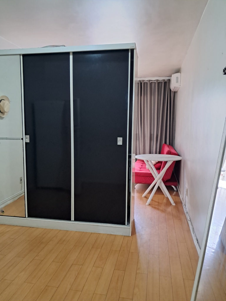 Loft para venda no bairro Centro Histórico em Porto Alegre