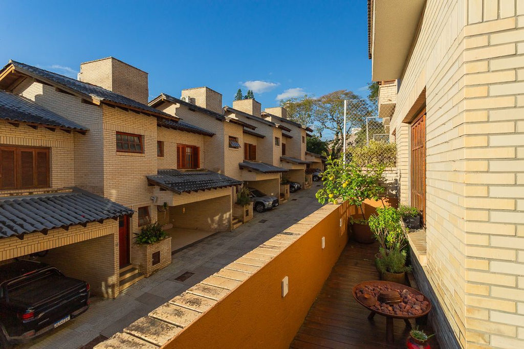 Casa em Condomínio para venda no bairro Santa Tereza em Porto Alegre