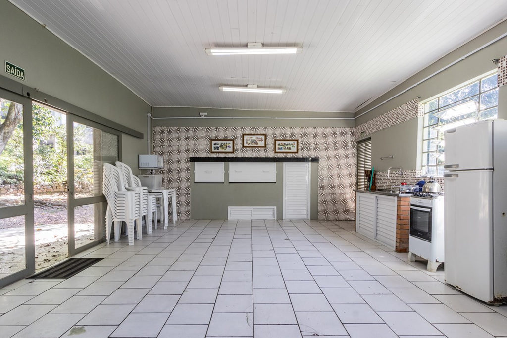 Apartamento para venda no bairro Teresópolis em Porto Alegre