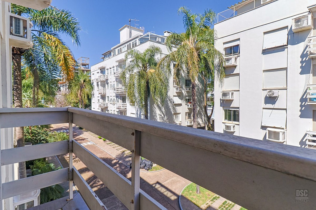Apartamento para venda no bairro Passo da Areia em Porto Alegre