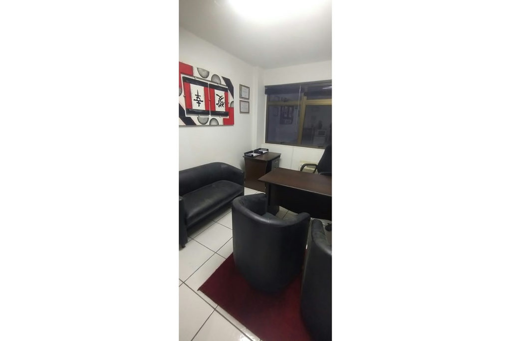 Sala para venda no bairro Centro Histórico em Porto Alegre