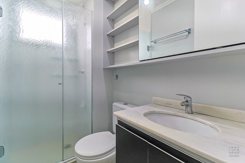 Apartamento para venda no bairro Vila Ipiranga em Porto Alegre