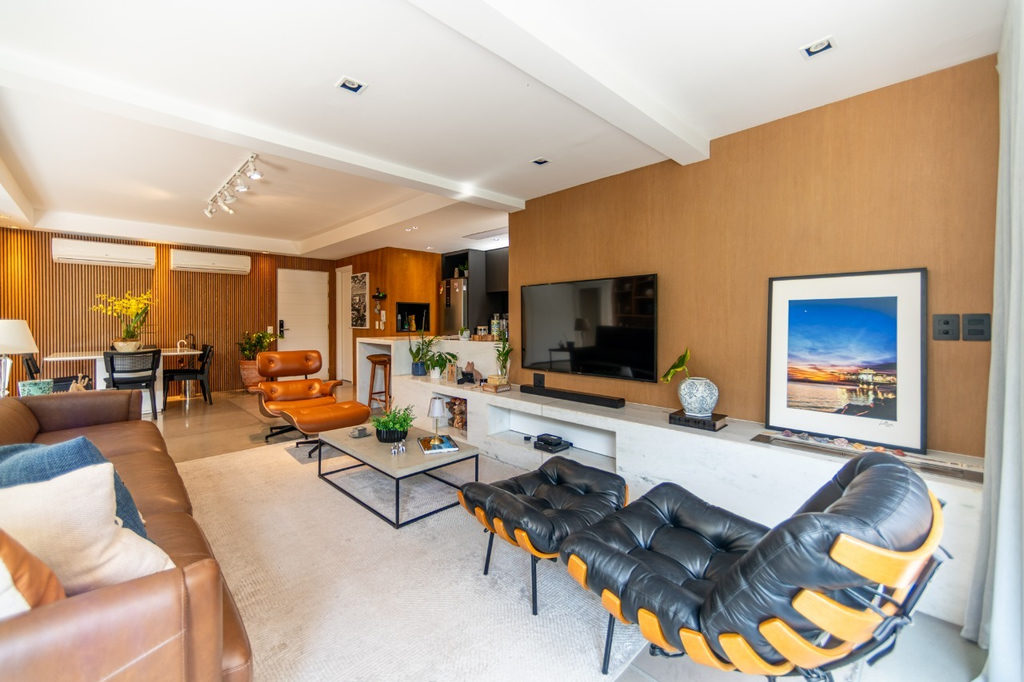 Apartamento para venda no bairro Vila Jardim em Porto Alegre