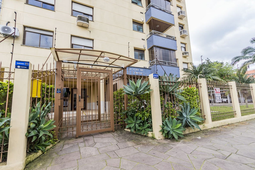 Apartamento para venda no bairro Partenon em Porto Alegre