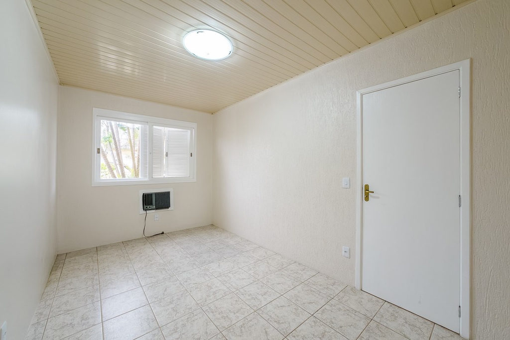 Casa em Condomínio para venda no bairro Rio Branco em Canoas