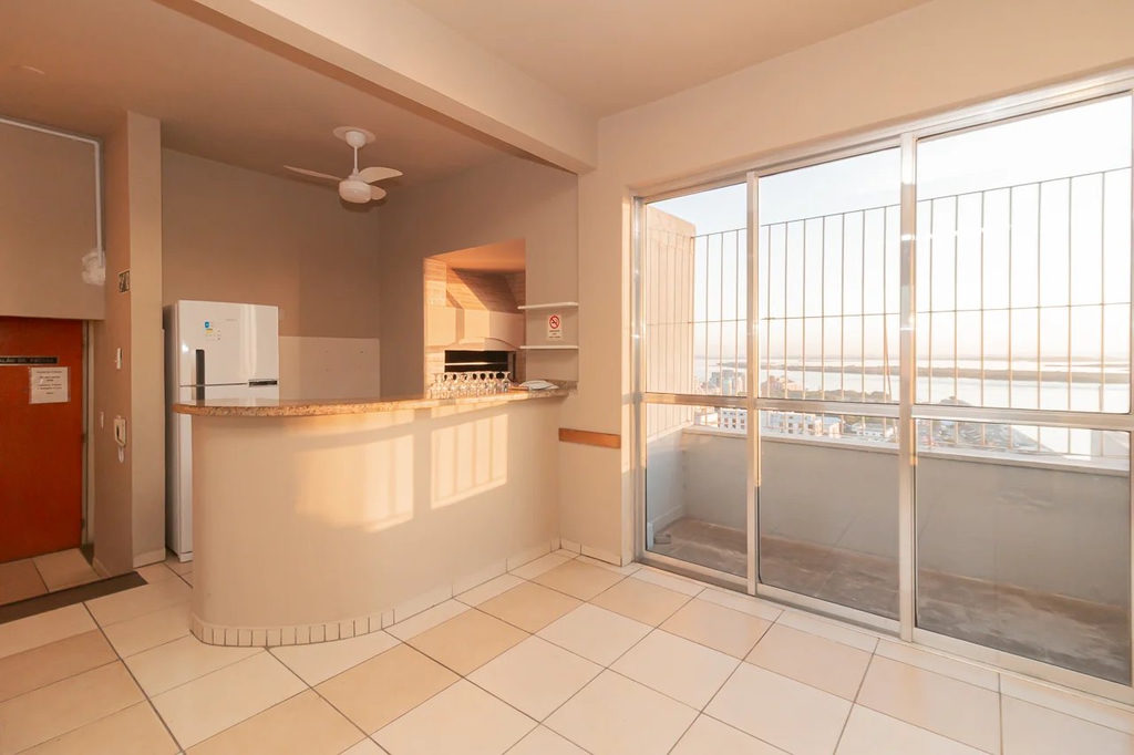 Apartamento para venda no bairro Centro Histórico em Porto Alegre