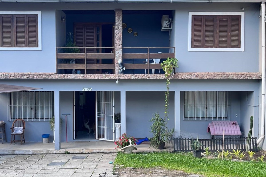 Casa para venda no bairro Viamópolis em Viamão