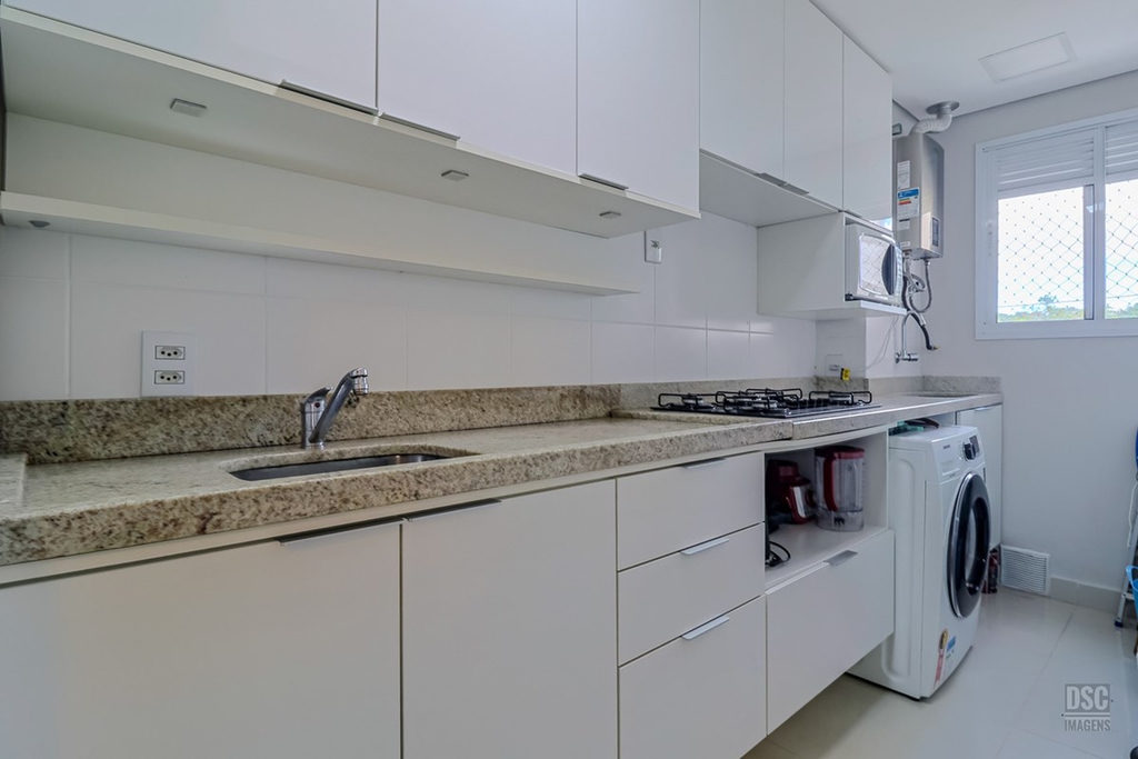 Apartamento para venda no bairro Vila Nova em Porto Alegre
