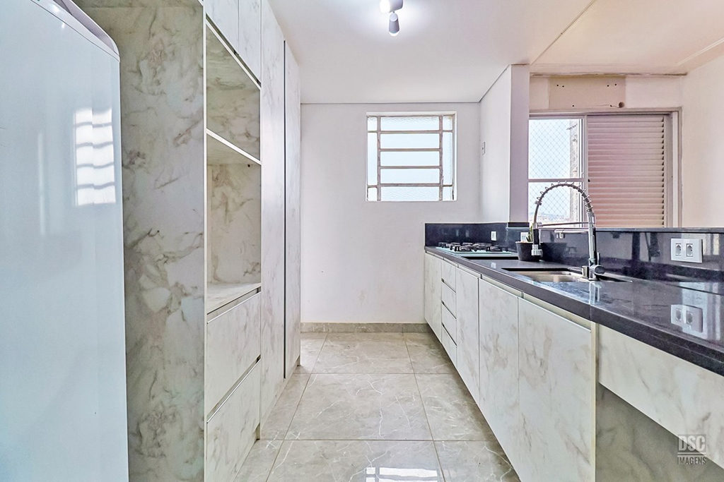 Apartamento para venda no bairro Santa Cecília em Porto Alegre