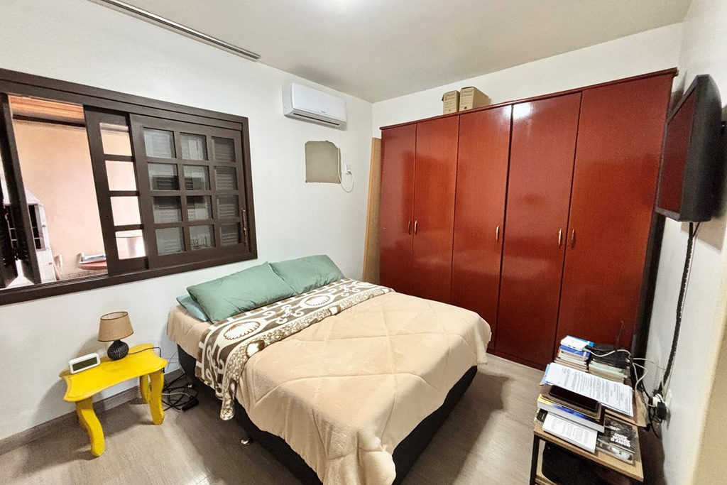 Casa para venda no bairro Moinhos de Vento em Canoas