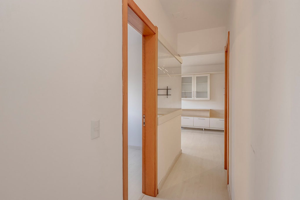Apartamento para venda no bairro Santa Cecília em Porto Alegre