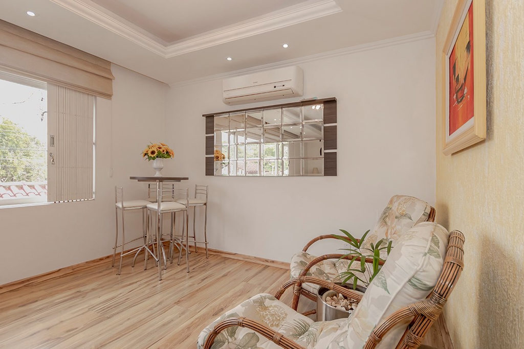 Casa para venda no bairro Teresópolis em Porto Alegre