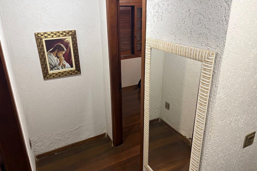 Casa para venda no bairro Santa Rosa de Lima em Porto Alegre