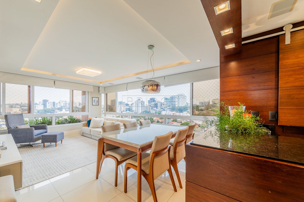 Apartamento para venda no bairro Boa Vista em Porto Alegre